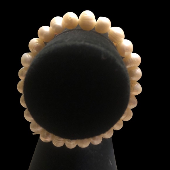 Pearl stretch bracelet - Picture 4 of 5